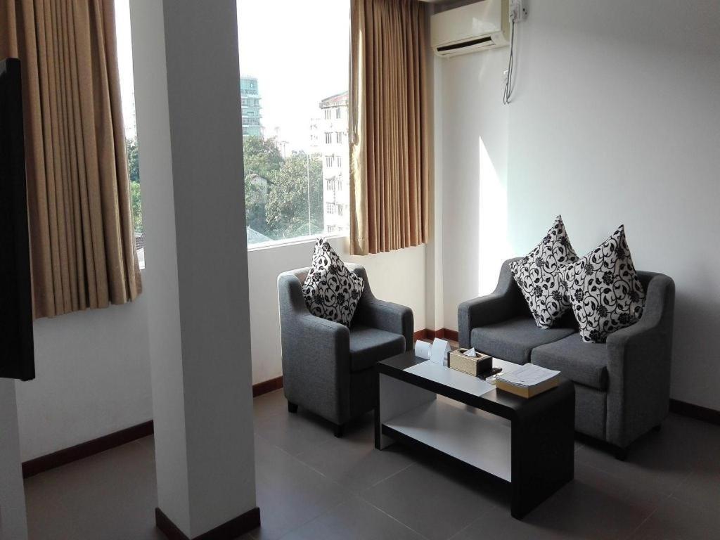 The Rgn City Lodge Rangoon Buitenkant foto